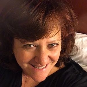 Meet your Posher, Debra